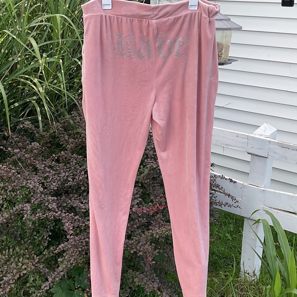 No Boundaries Pink Women's Joggers